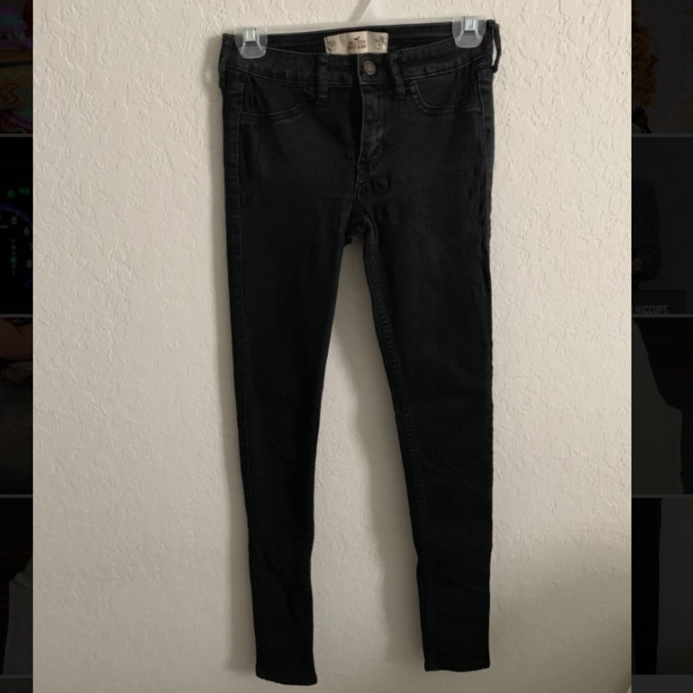 Black jeggings